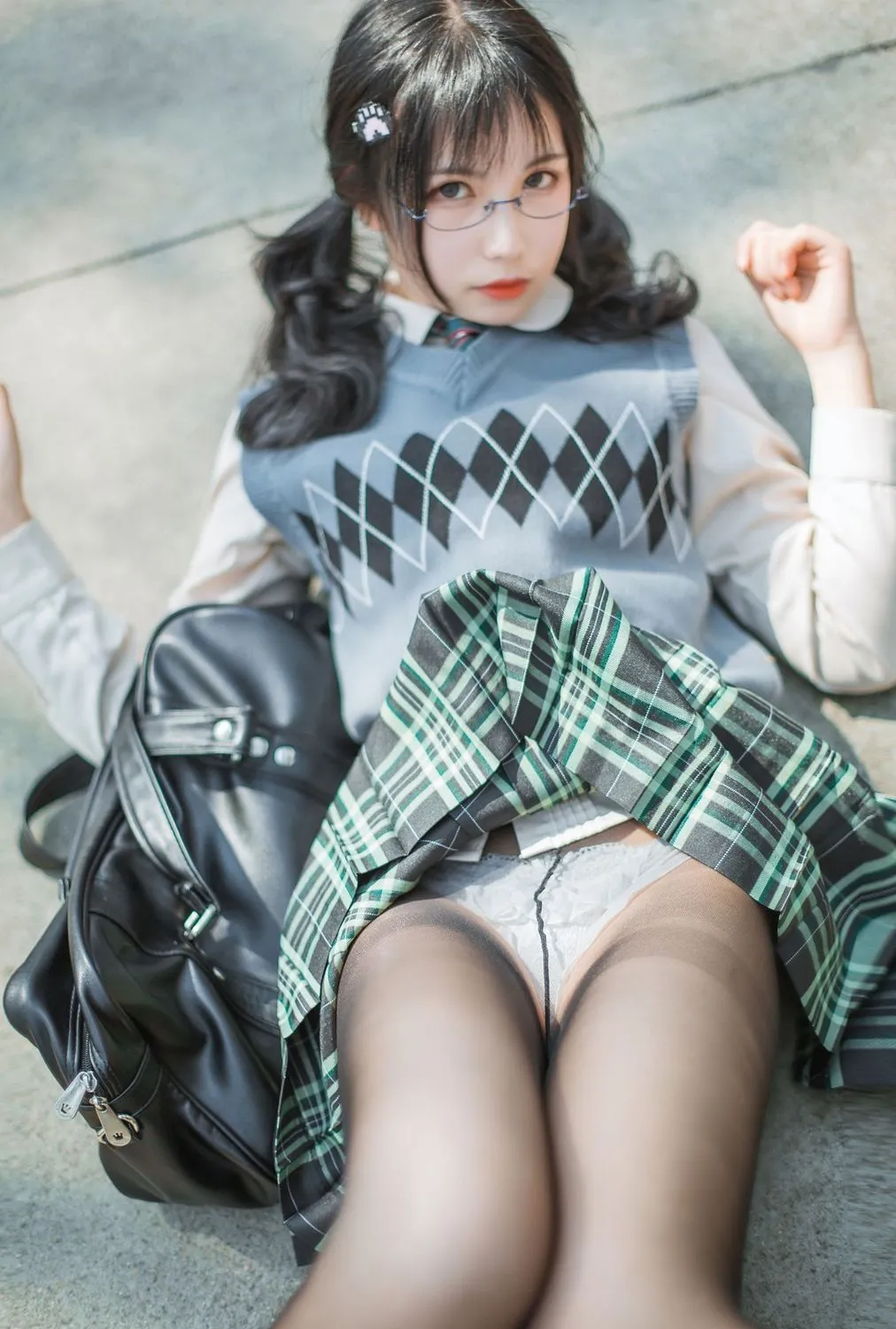 No.005-5 贩卖写真 7套 [266P 1V]– 乡间小路 [45P]-图妖社