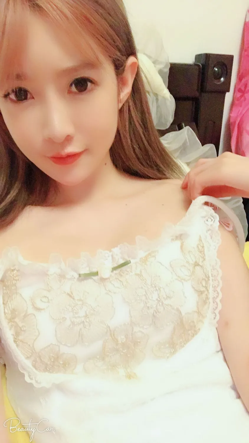 No.001-写真1 [120P 5V]– 白色吊带 [4P 1V]-图妖社