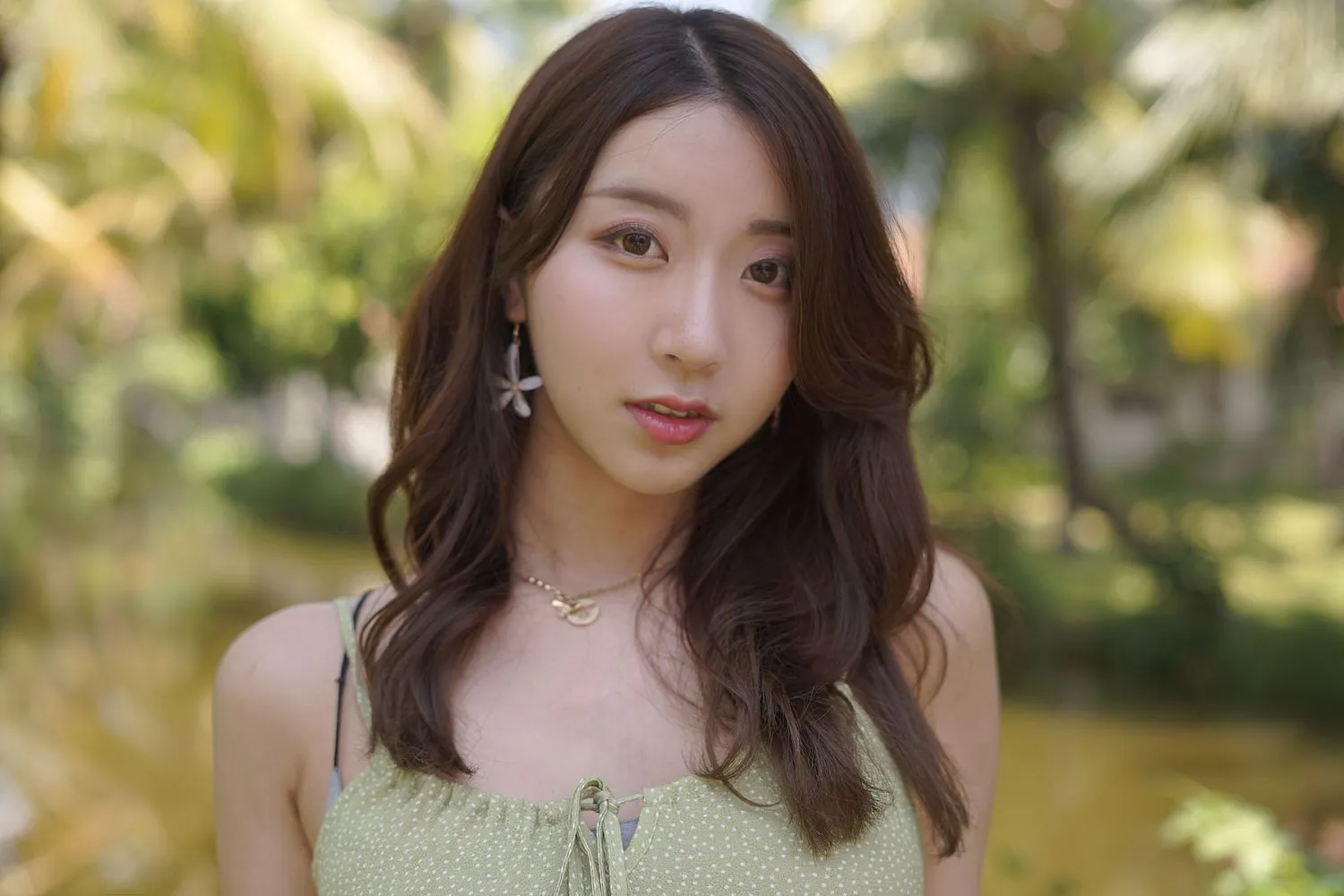 图片[3]-No.051-11海岛之旅真爱版 [243P]– 绿色连衣裙 [17P]-coswz-cos王者
