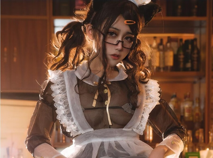 一笑芳香沁（芊川一笑） - 小红帽cos图集作品