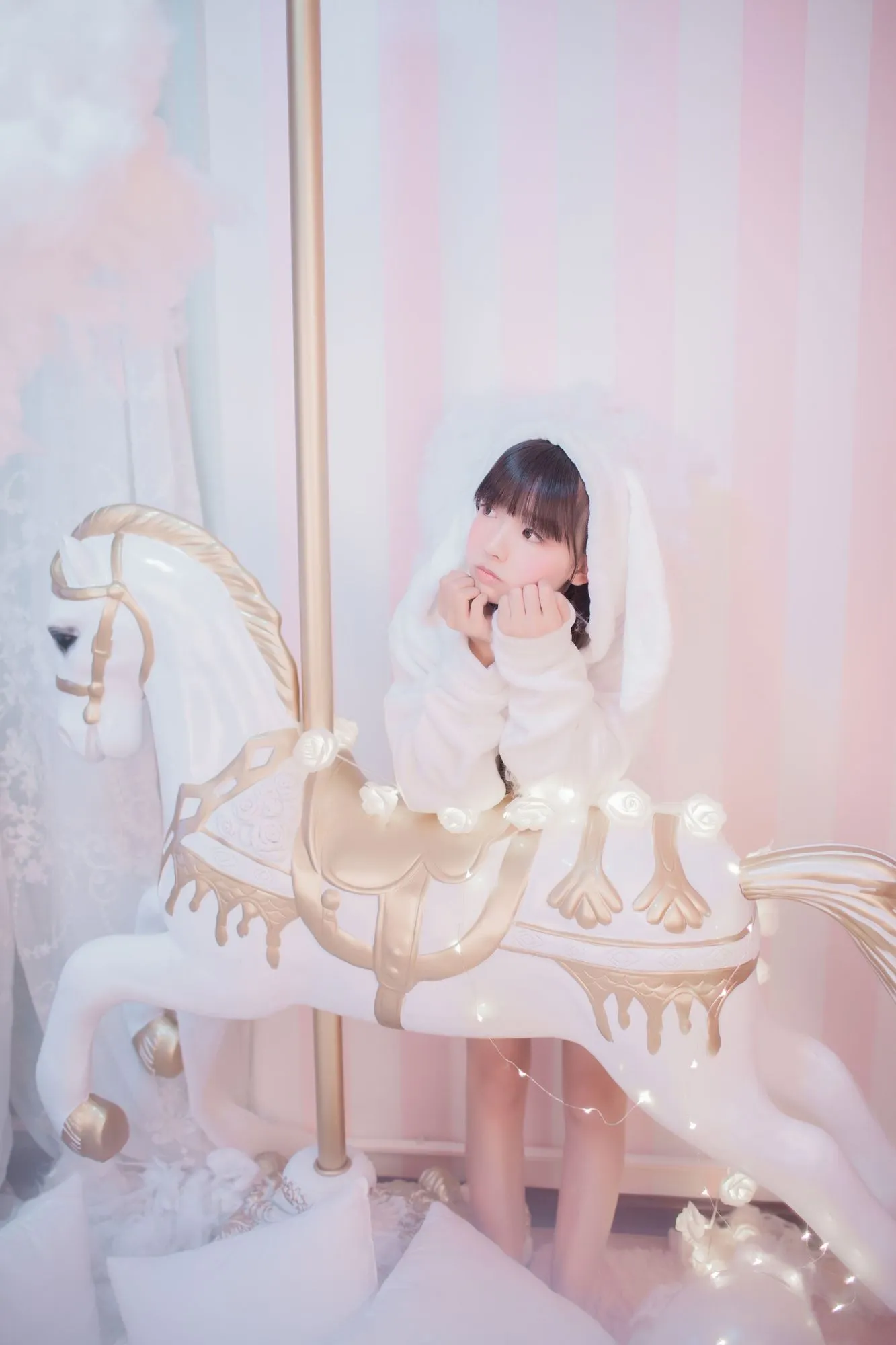 No.001-玻璃罩下的旋转木马 [21P]-图妖社