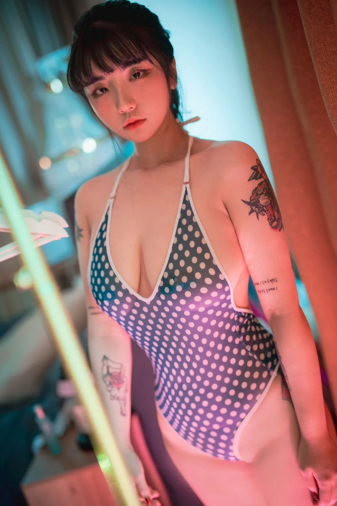 No.003-2 [DJAWA] Staycation #3 [89P]– Ver_B [44P]-图妖社
