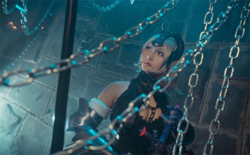 探秘COS女神三刀刀miido的奇幻世界！