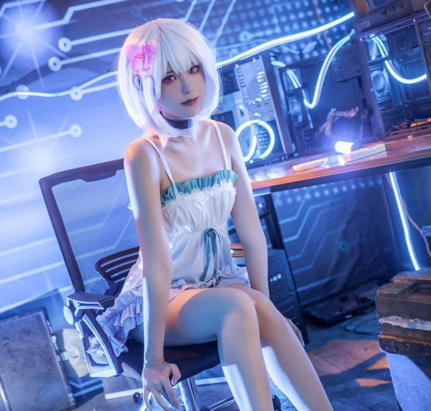 Quan冉有点饿 Cos合集欣赏