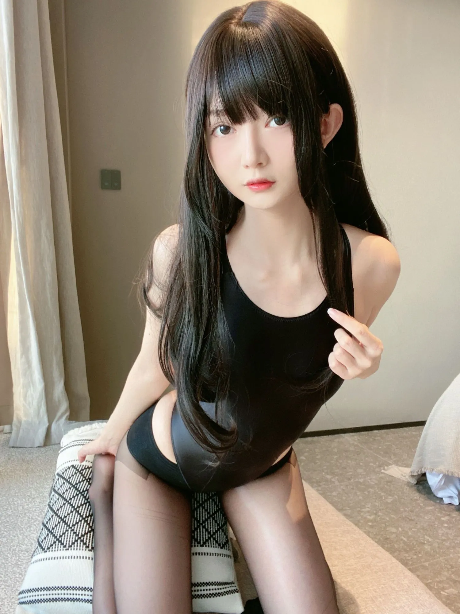 图片[4]-No.003-黑红泳装 [72P 2V]-coswz-cos王者