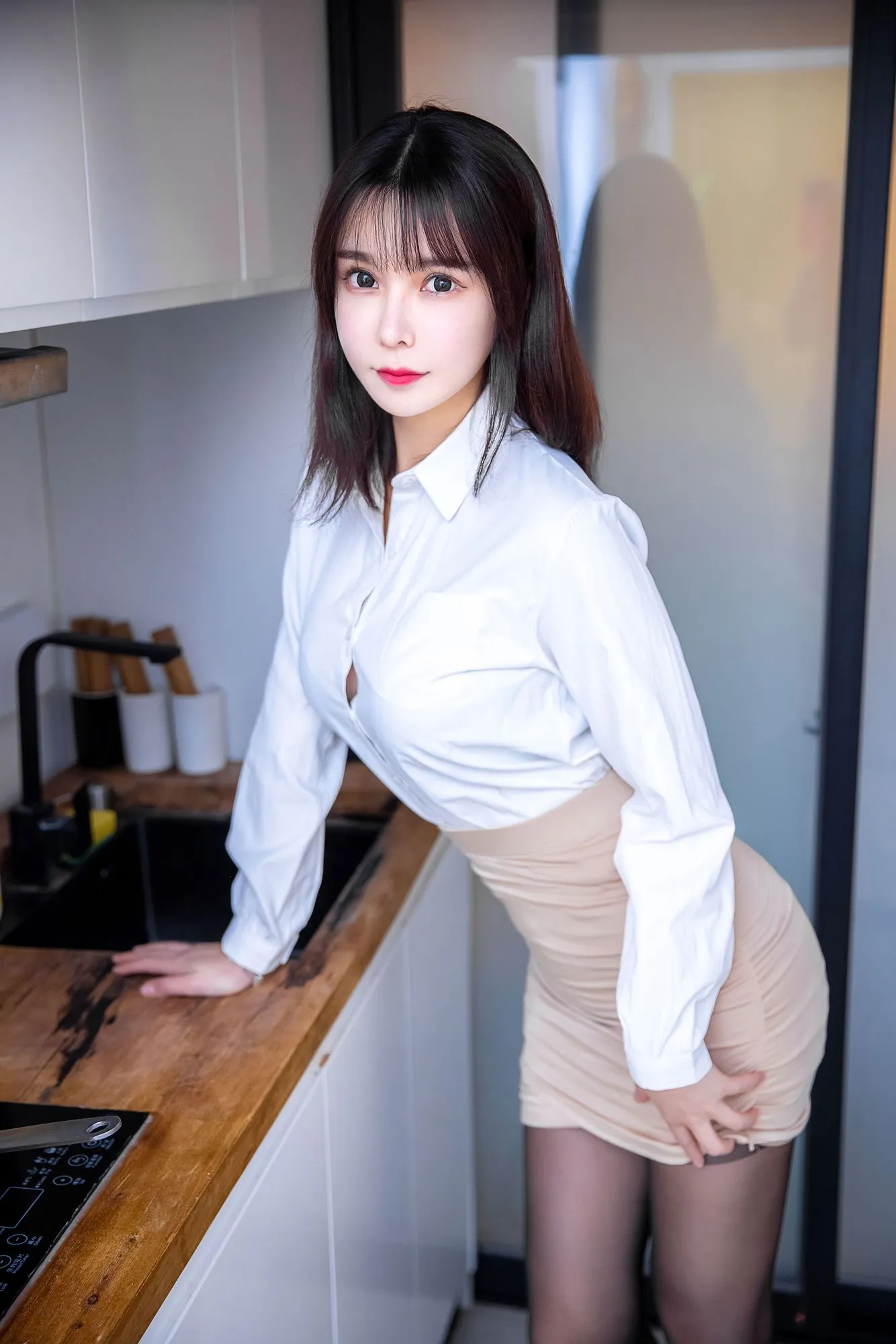 图片[4]-No.004-下班后OL [31P]-coswz-cos王者