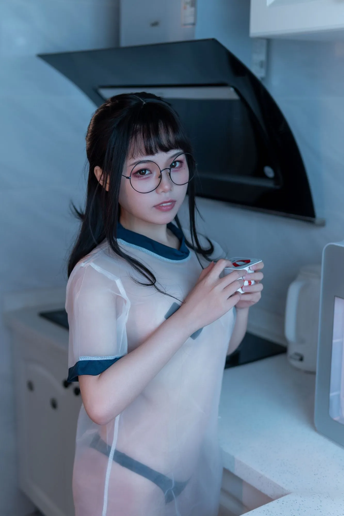 图片[3]-No.009-喝酸奶的眼镜娘 [35P]-coswz-cos王者