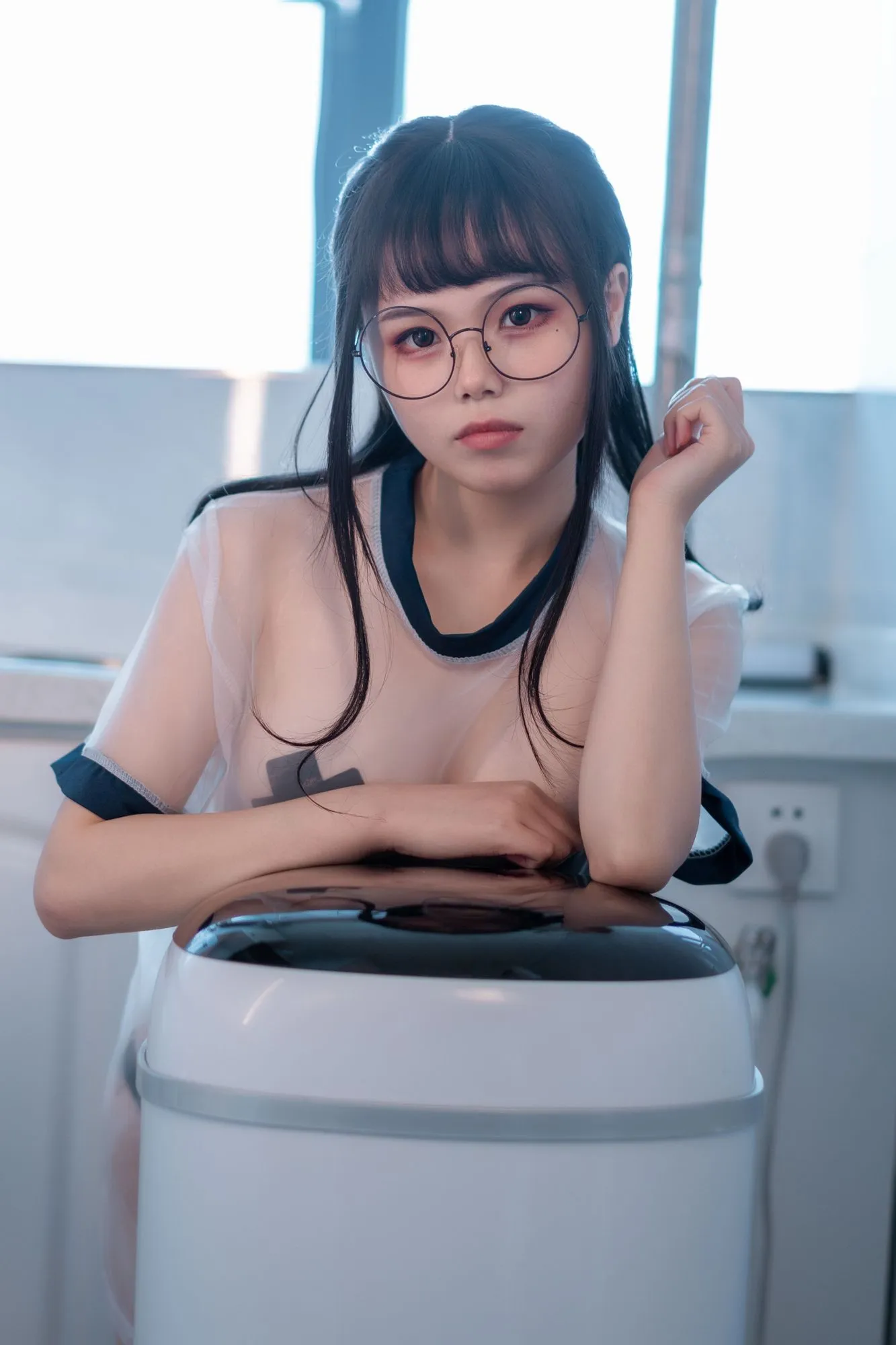 图片[4]-No.009-喝酸奶的眼镜娘 [35P]-coswz-cos王者