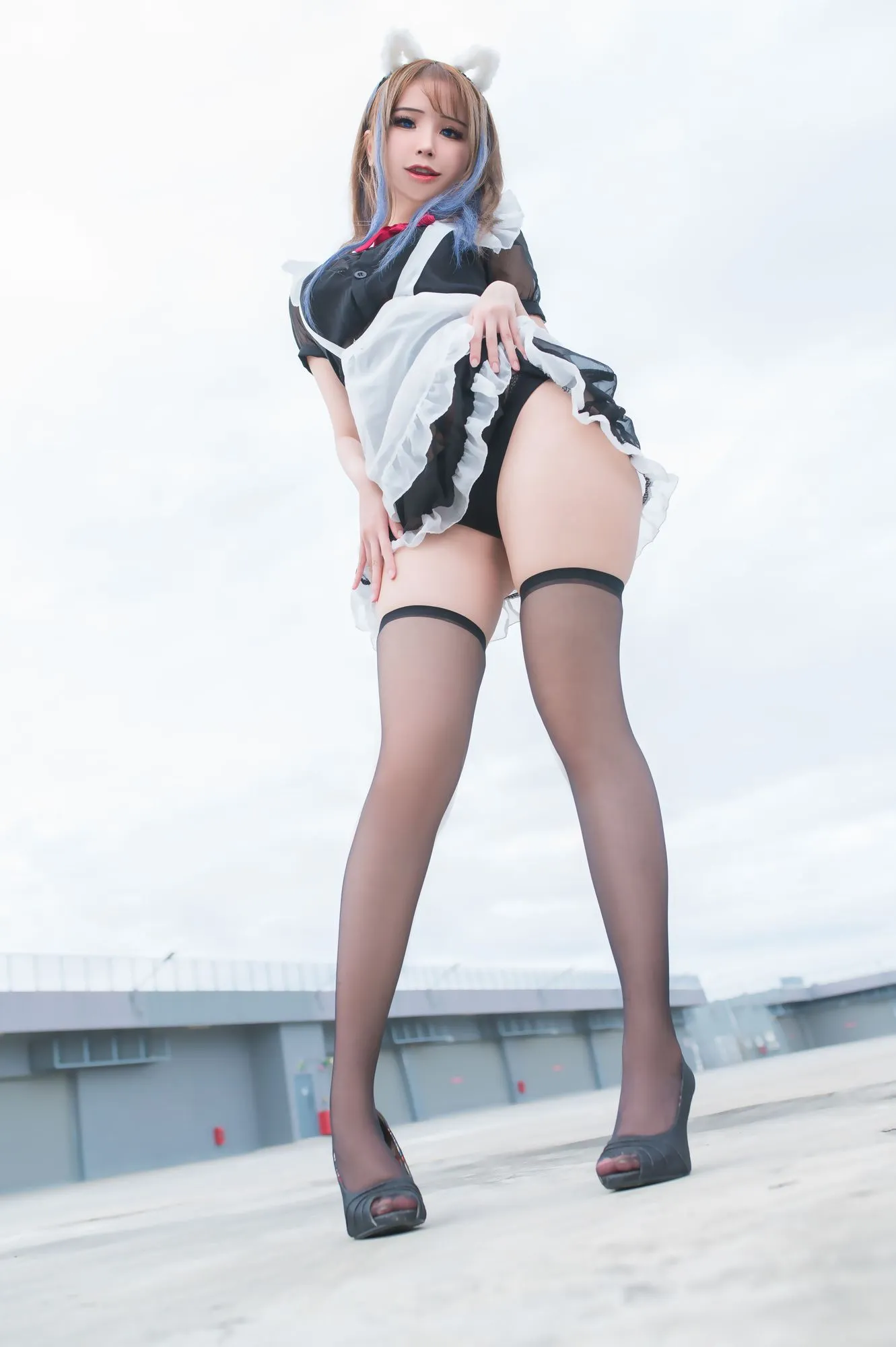 图片[2]-No.009-Rooftop Maid [21P]-coswz-cos王者