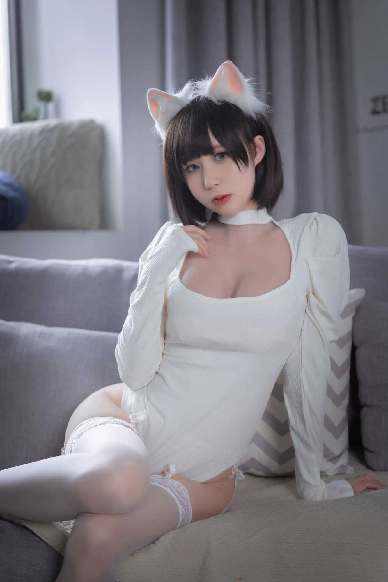 图片[2]-No.004-白猫白色连体衣 [30P]-coswz-cos王者