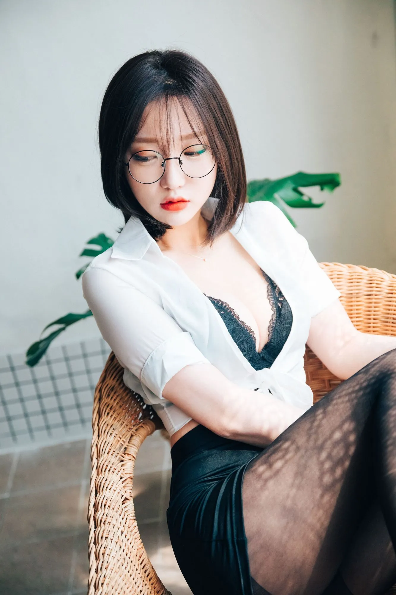 图片[2]-No.014-[Loozy] Officegirl’s Vacation Vol.1 [54P 10V]-coswz-cos王者