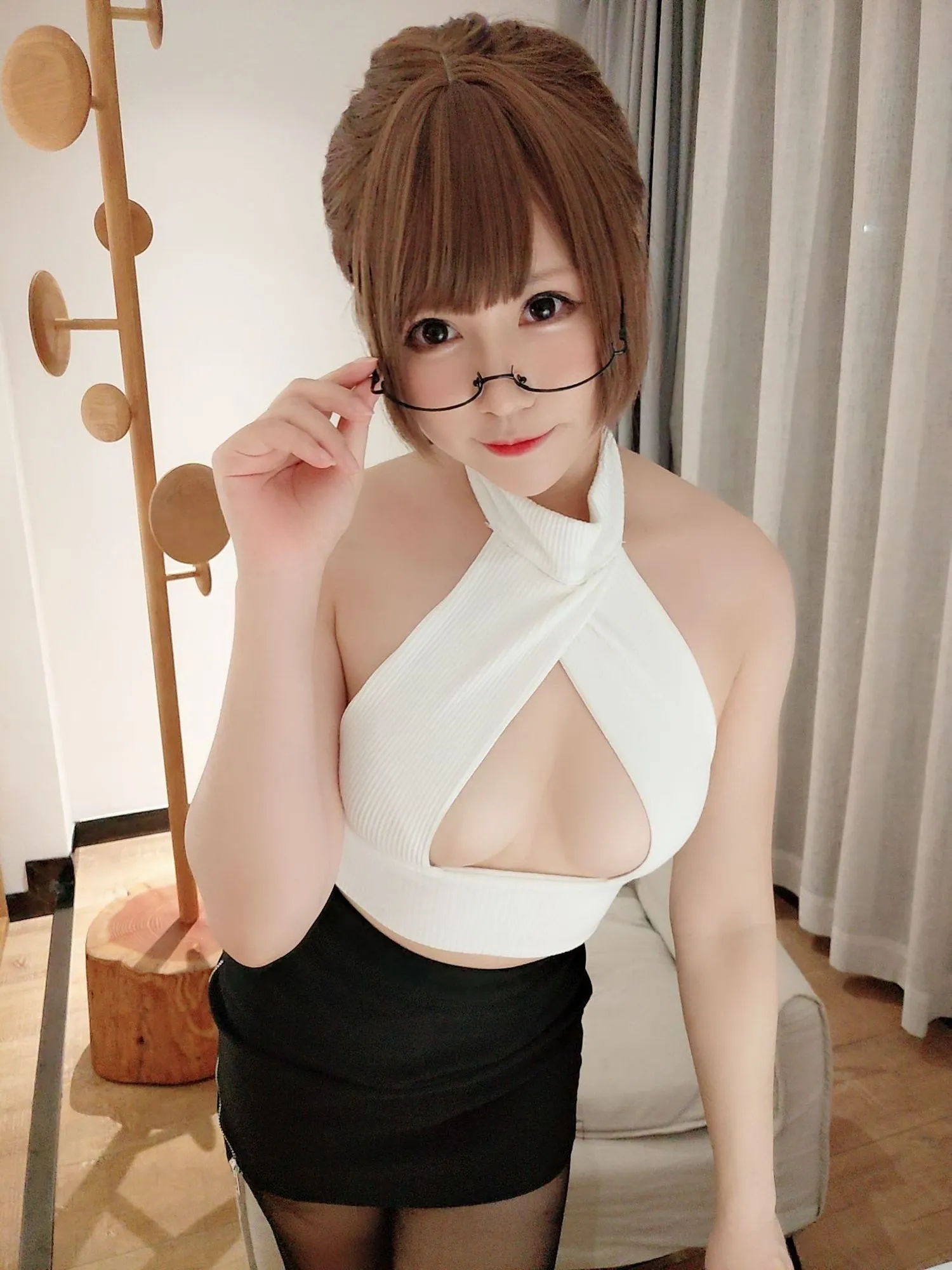 No.023-自拍六连5开胸黑丝自拍 [18P]-图妖社