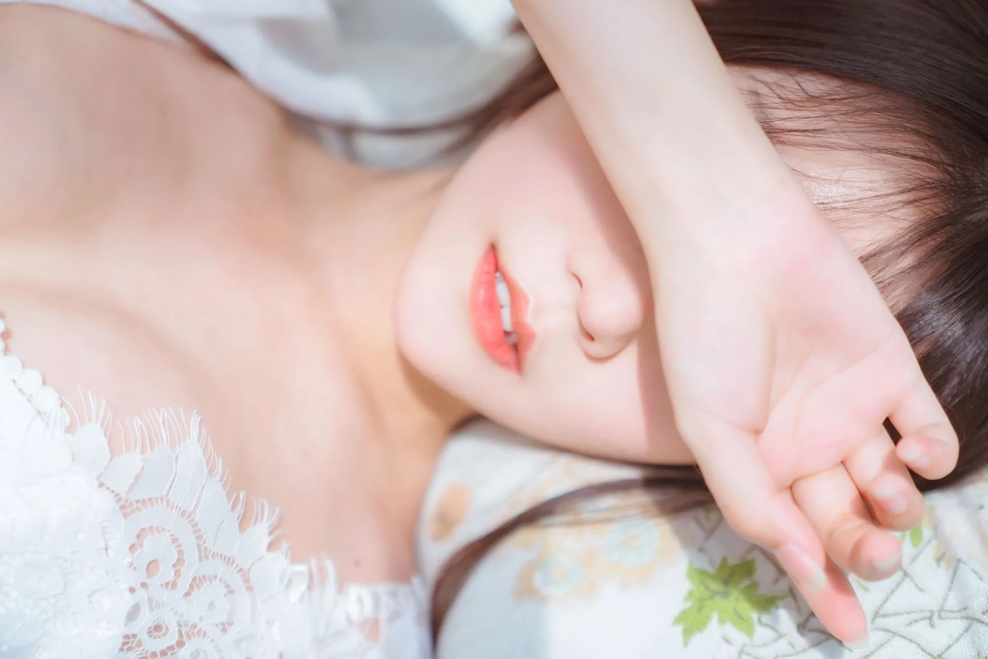 图片[2]-No.001-玻璃房少女 [76P]-coswz-cos王者