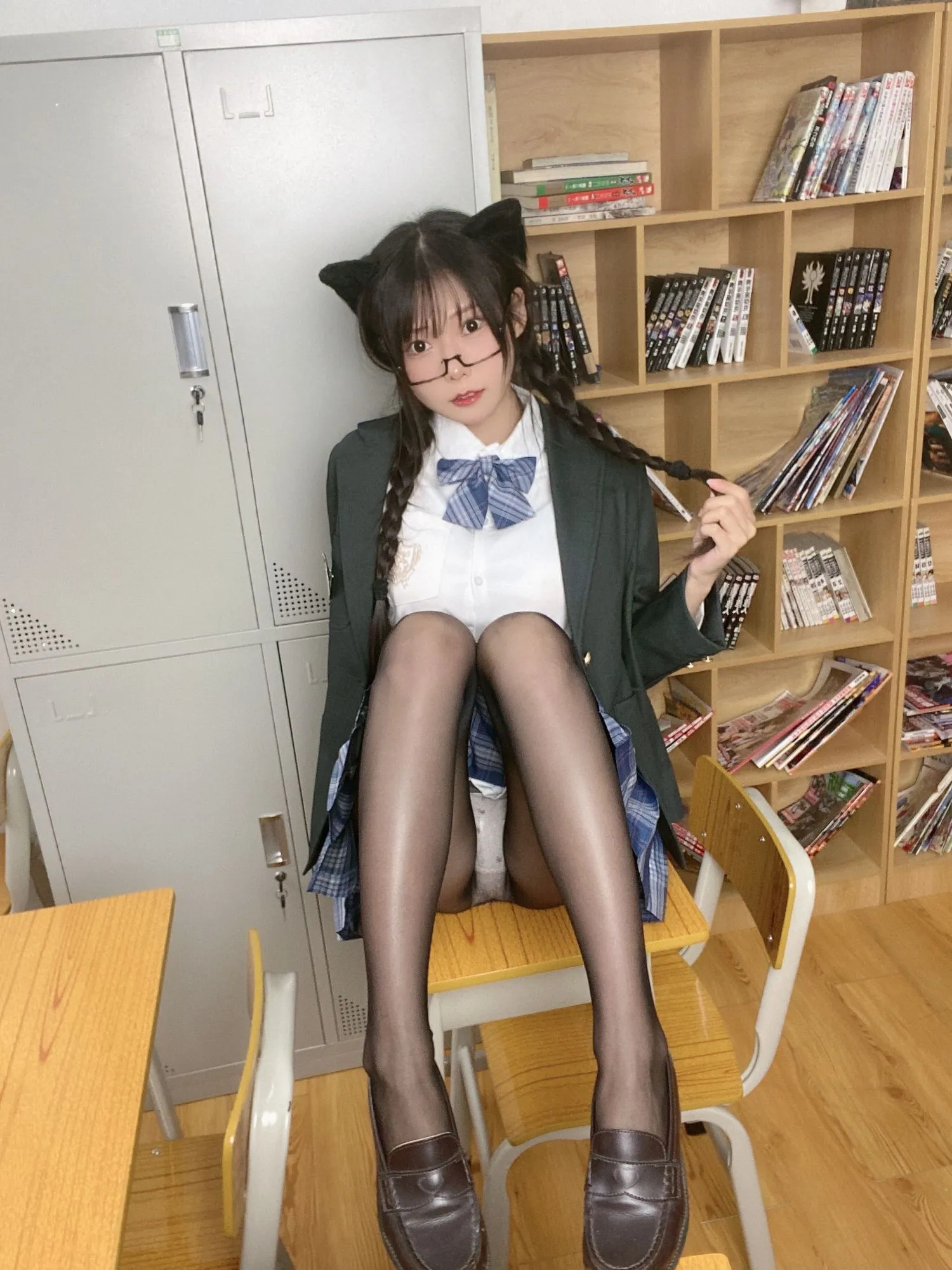 No.029-小鹿乱撞 jk制服（自拍） [39P]-图妖社