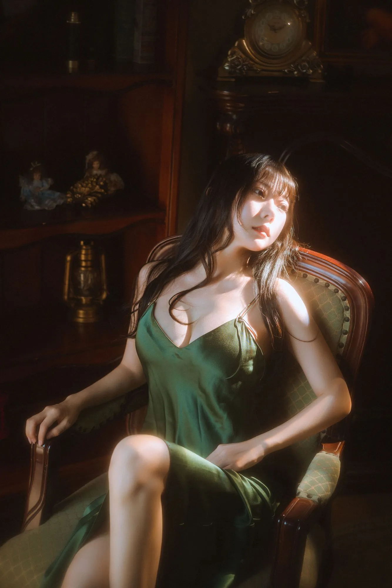 图片[3]-No.046-杨枝甘露 绿色连衣裙 [45P 1V]-coswz-cos王者