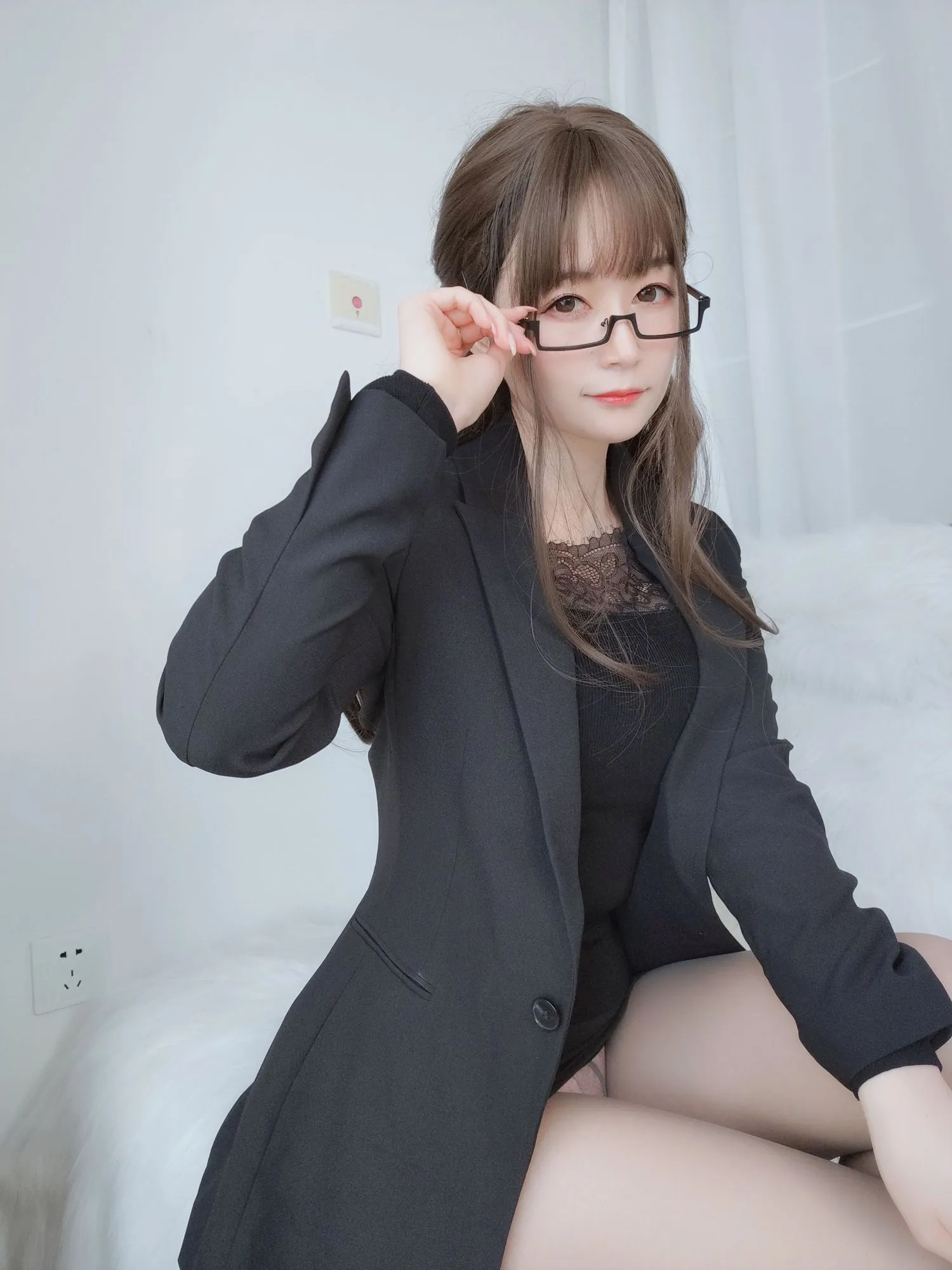 图片[2]-No.049-黑西服 [136P 7V]-coswz-cos王者