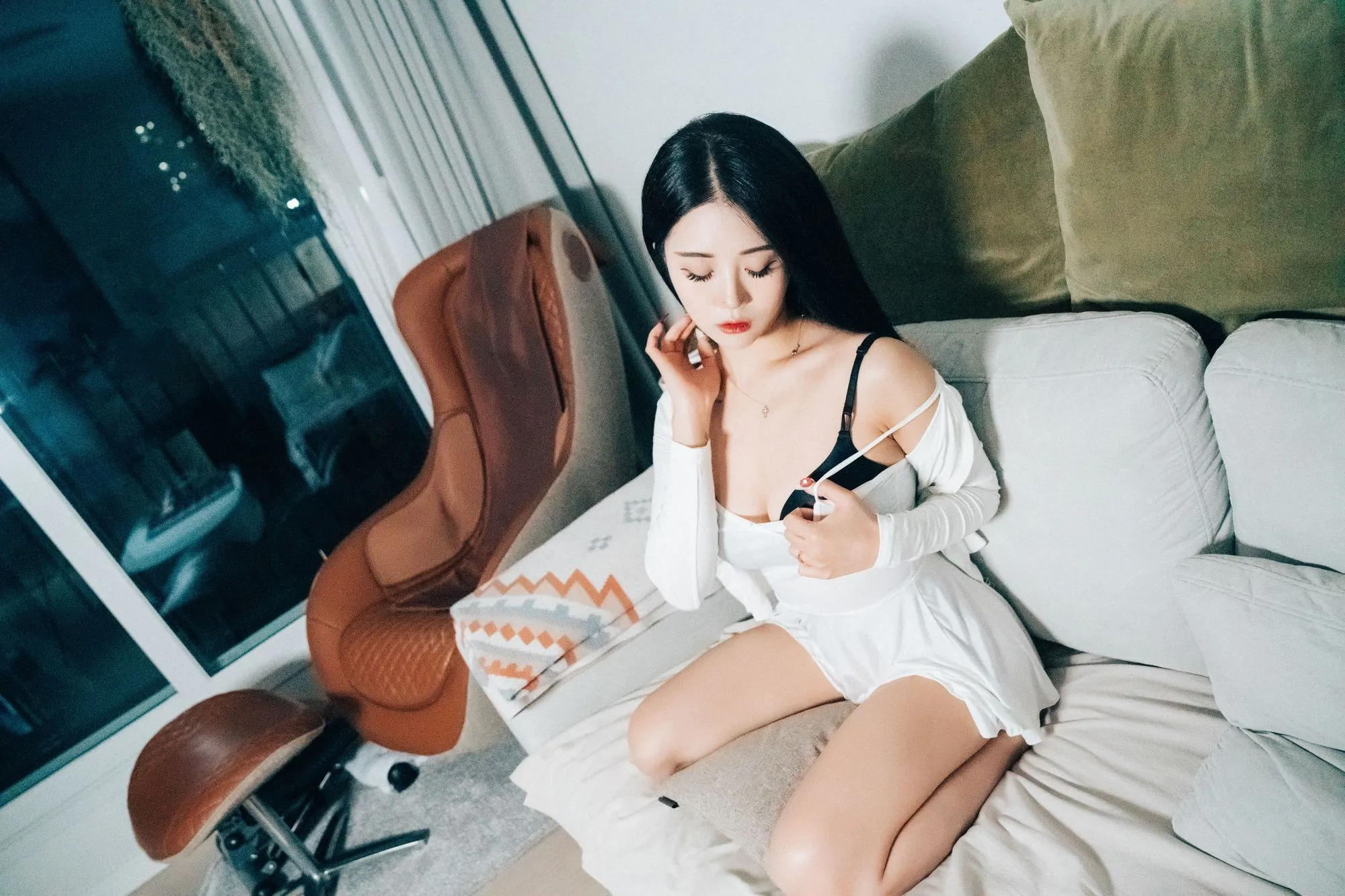 图片[2]-No.079 – [Loozy] You Bomi [112P 5V]-coswz-cos王者