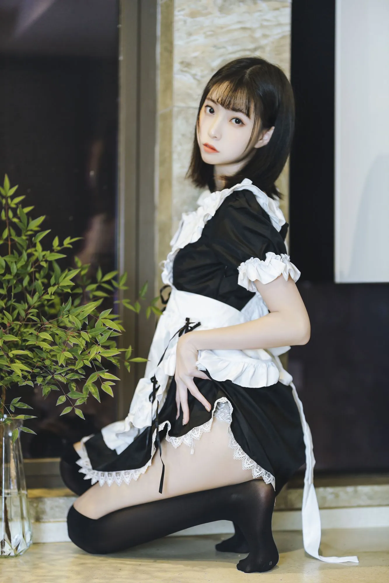 图片[5]-No.013-短裙女仆 [40P]-coswz-cos王者