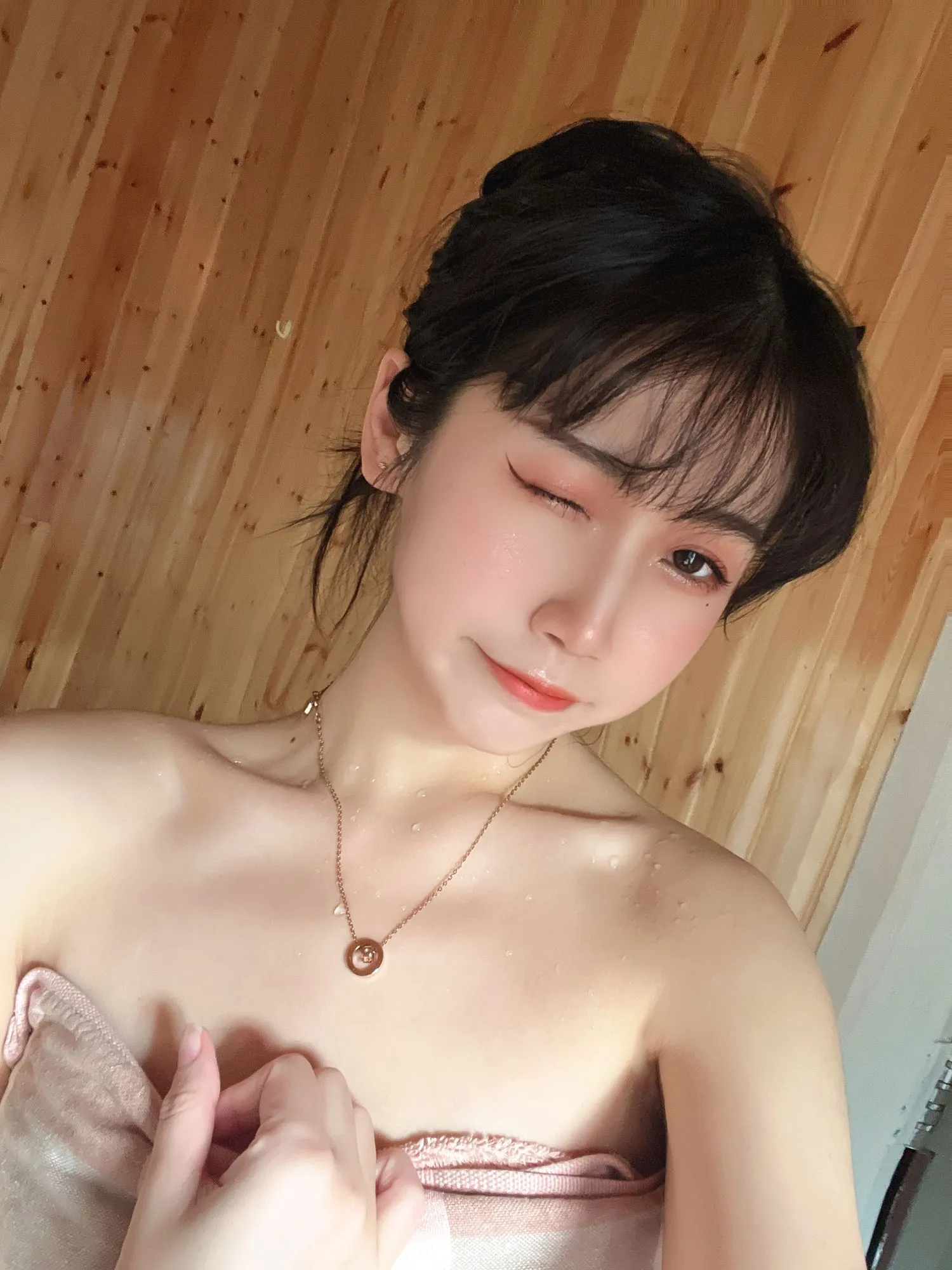 图片[4]-No.029-霸气红色人妻 [57P 1V]-coswz-cos王者