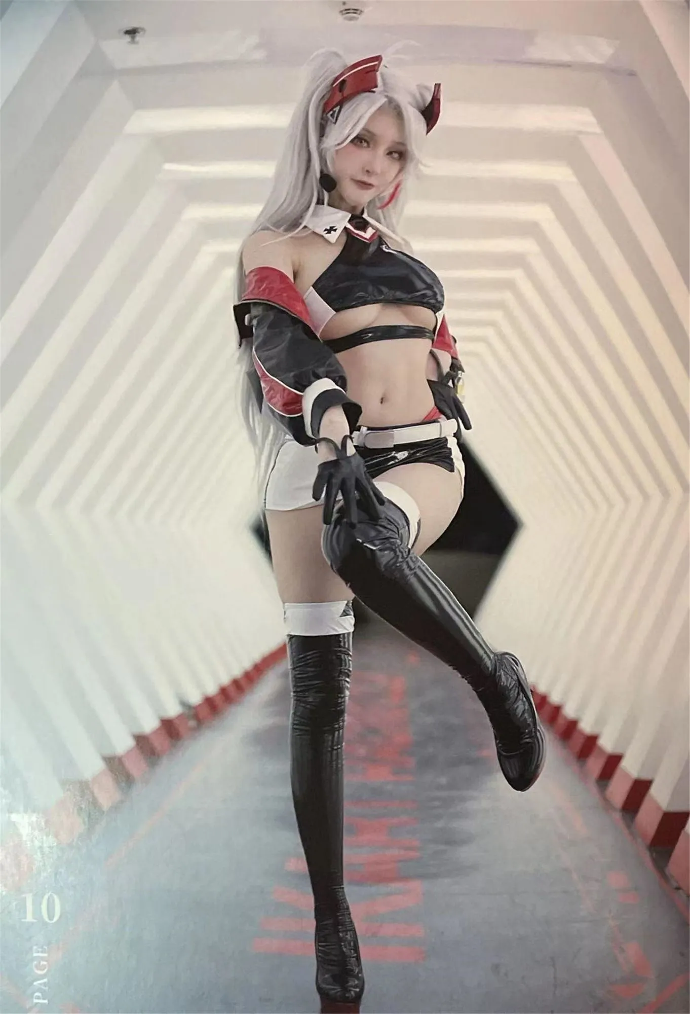 图片[2]-No.043 – 欧根赛车服 [14P]-coswz-cos王者