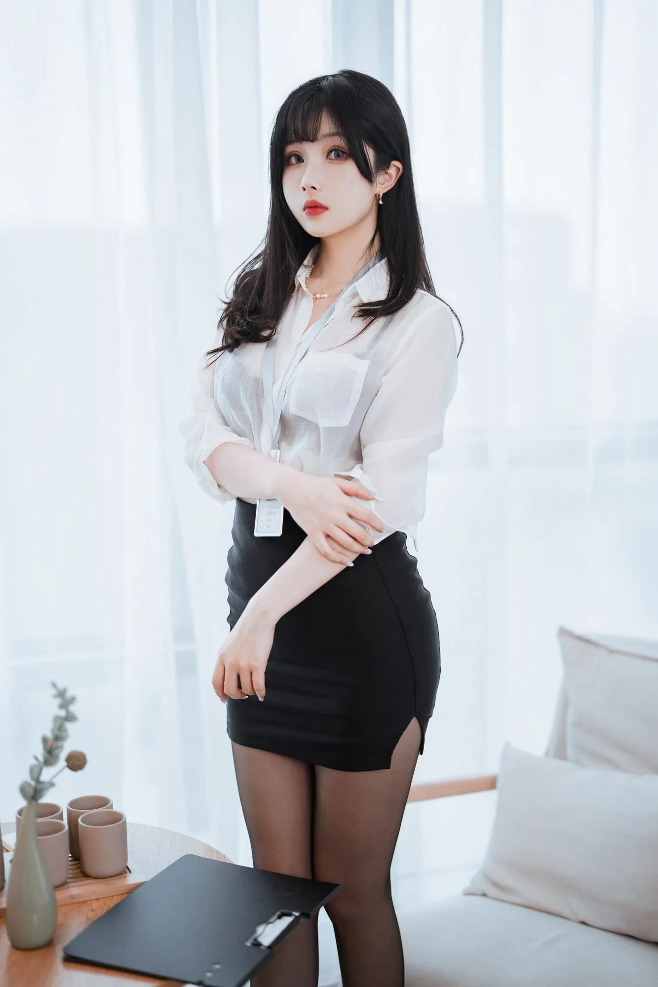 No.090-黑丝ol制服双人&面饼仙儿 – OL前辈 [51P 11V]-图妖社