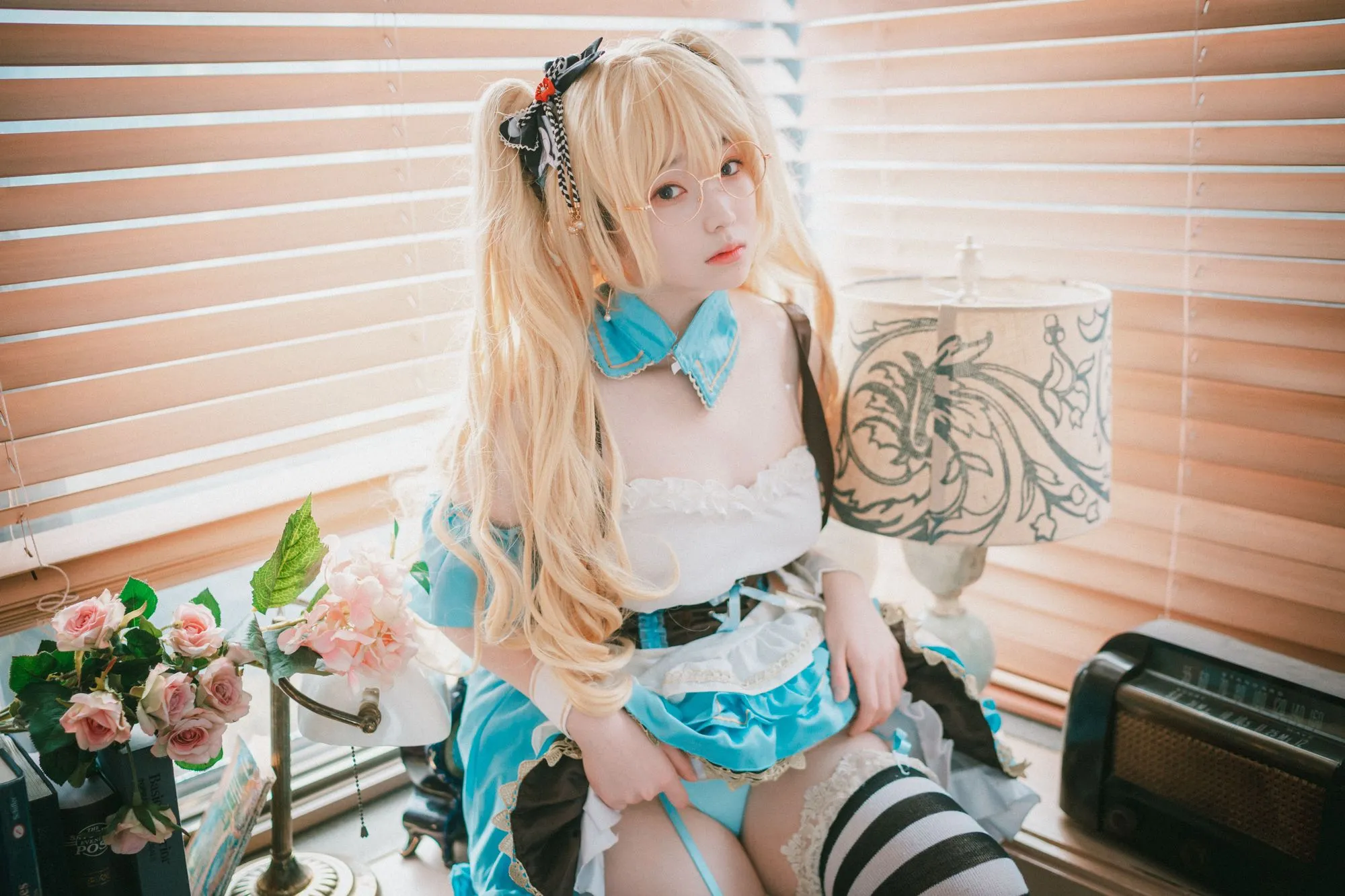 图片[5]-No.001-Alice in Glasses [49P]-coswz-cos王者