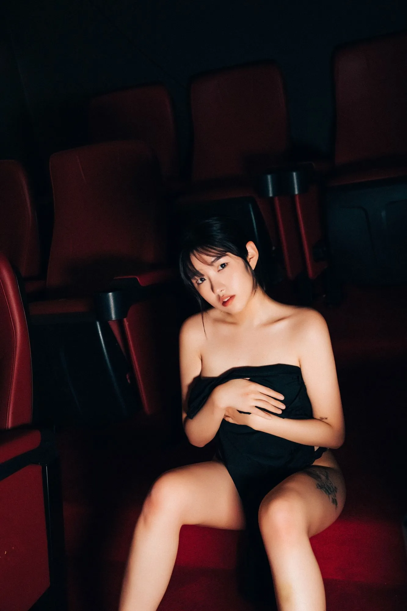 No.034-[Loozy] Cinema Girl [80P]-图妖社
