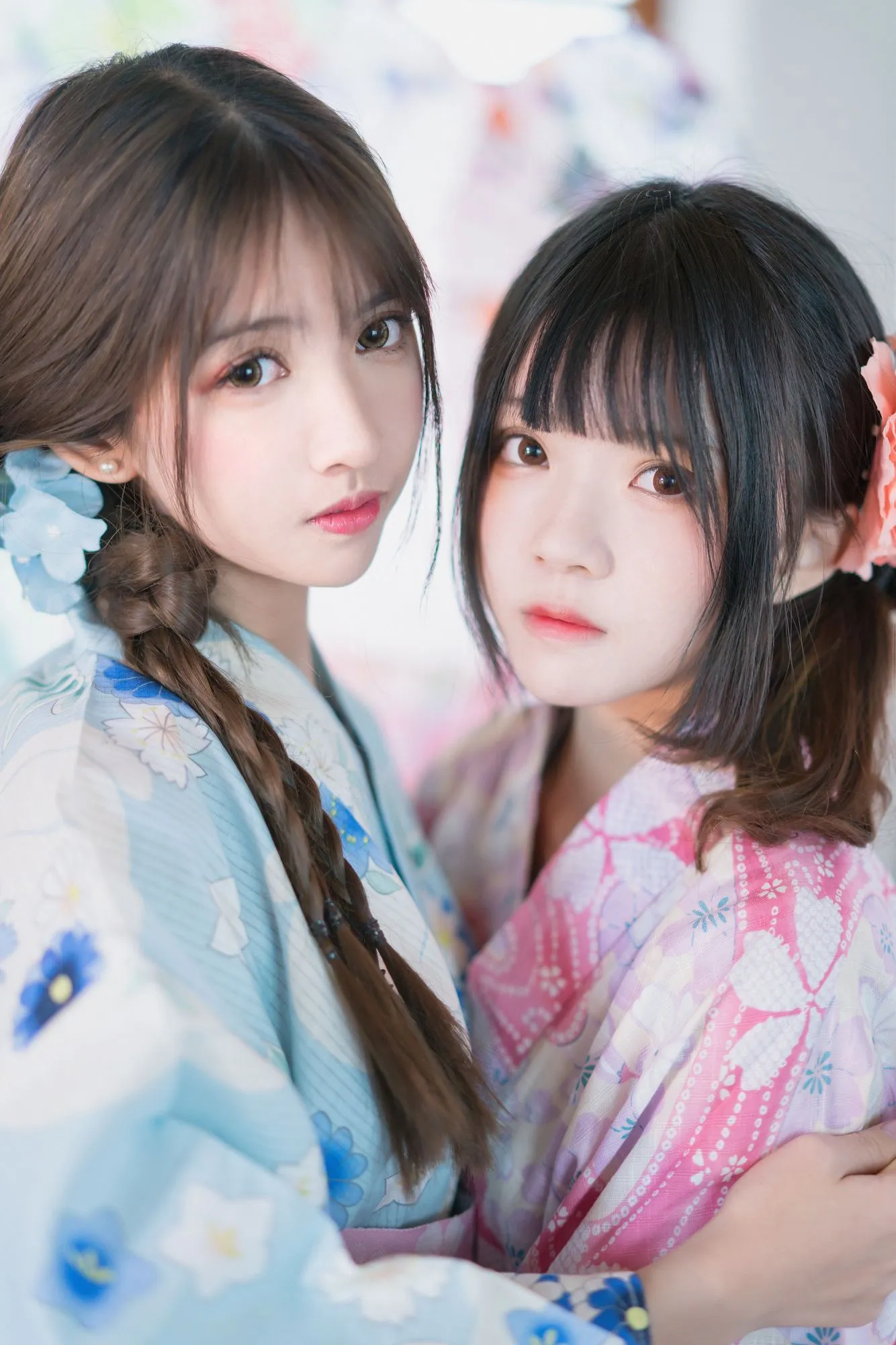 No.094-百合 – 桜桃喵&鳗鱼霏子 [20P]-图妖社
