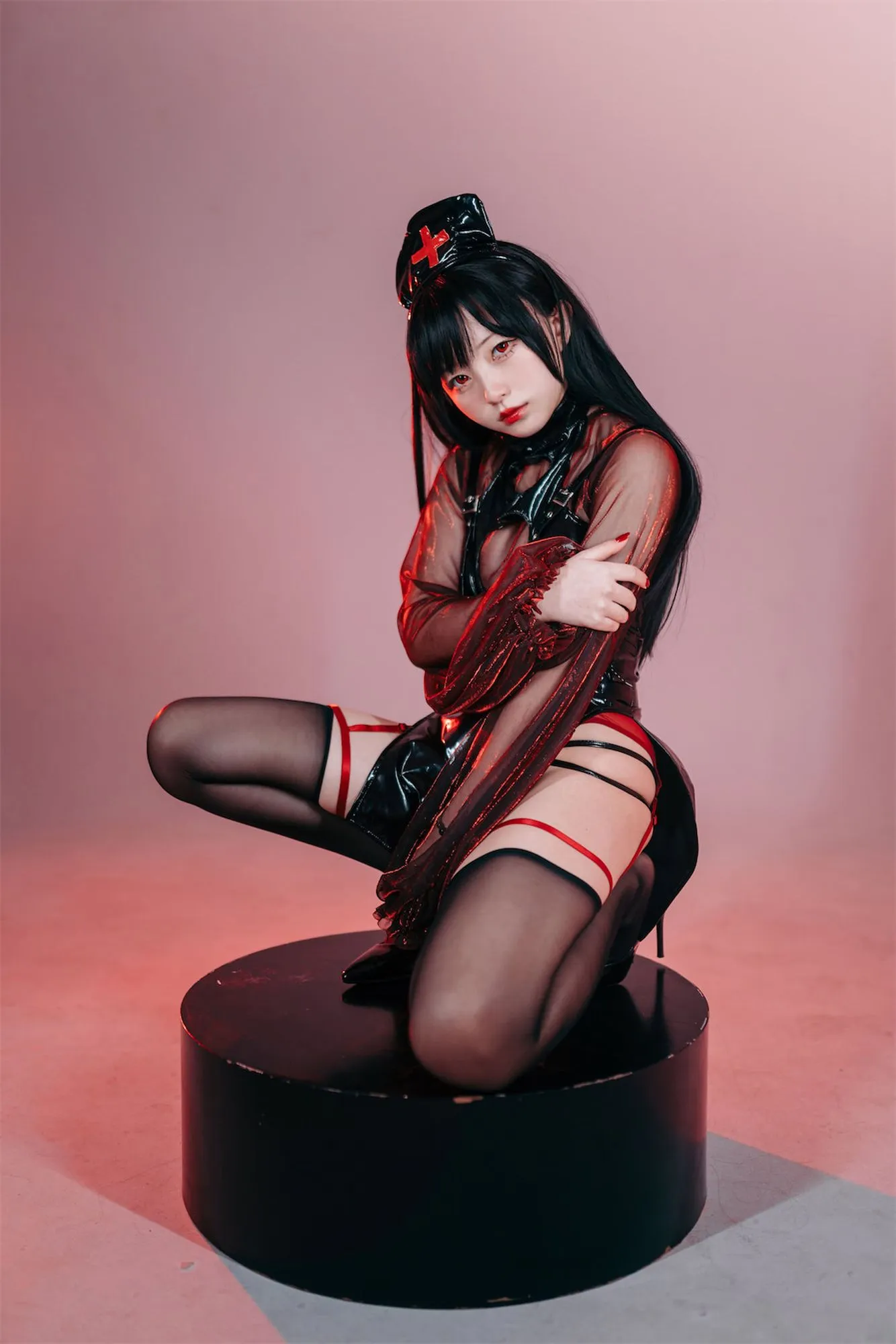 图片[5]-No.021 – 猩红护士 [77P]-coswz-cos王者