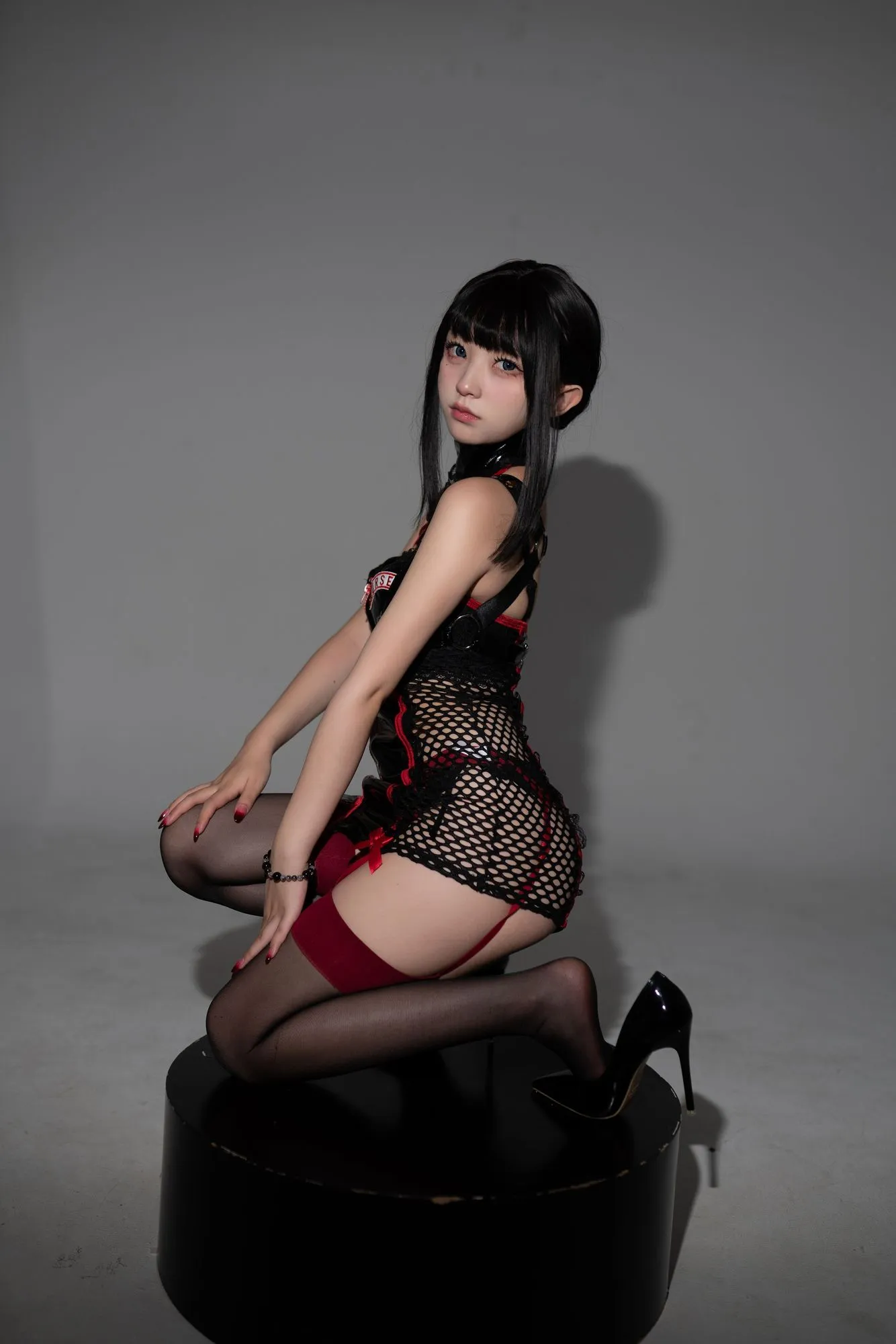 图片[2]-No.024 – 特工护士 [31P]-coswz-cos王者
