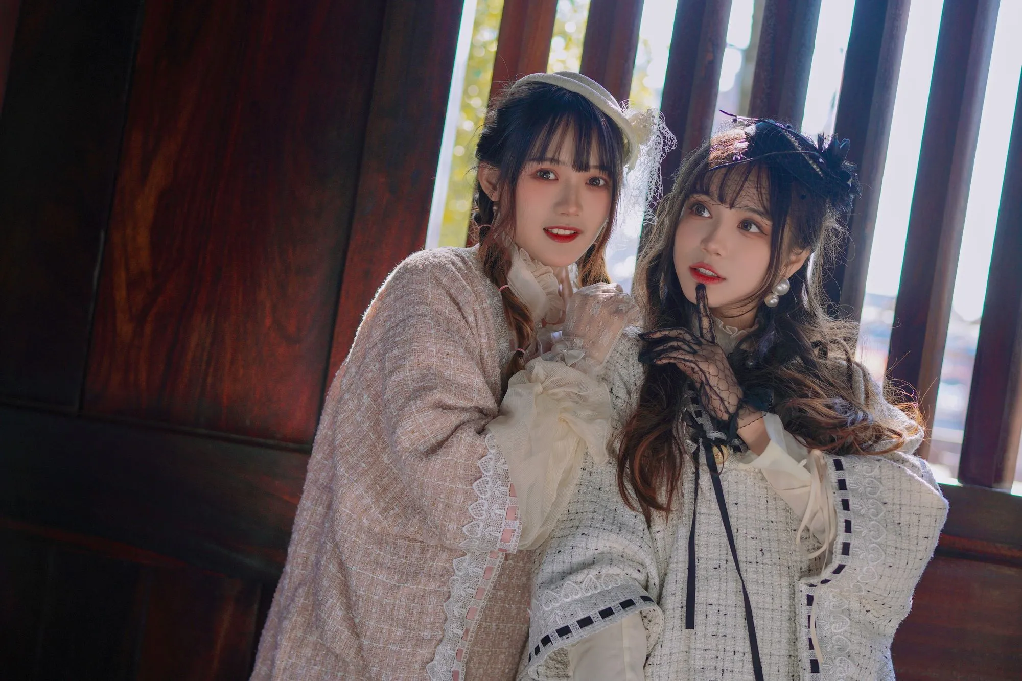图片[2]-No.134 – 西洋姐妹花 (&贰加六) [34P]-coswz-cos王者