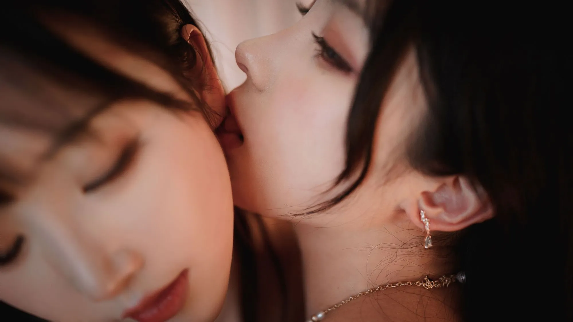 图片[2]-No.113-黑丝ol制服双人&凉凉子 – OL百合篇 [41P]-coswz-cos王者