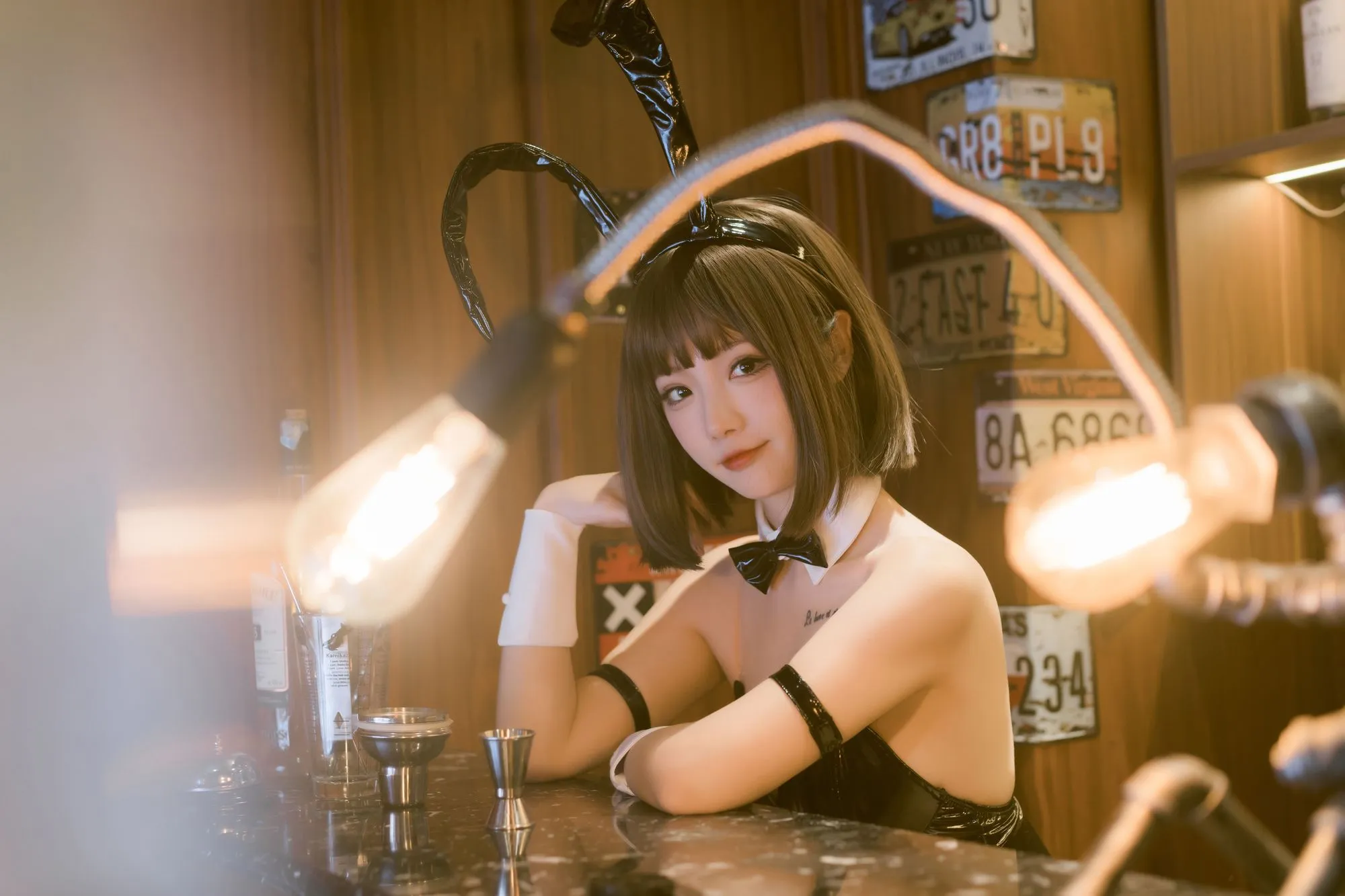 图片[3]-No.018 – 秘密交易 [33P]-coswz-cos王者