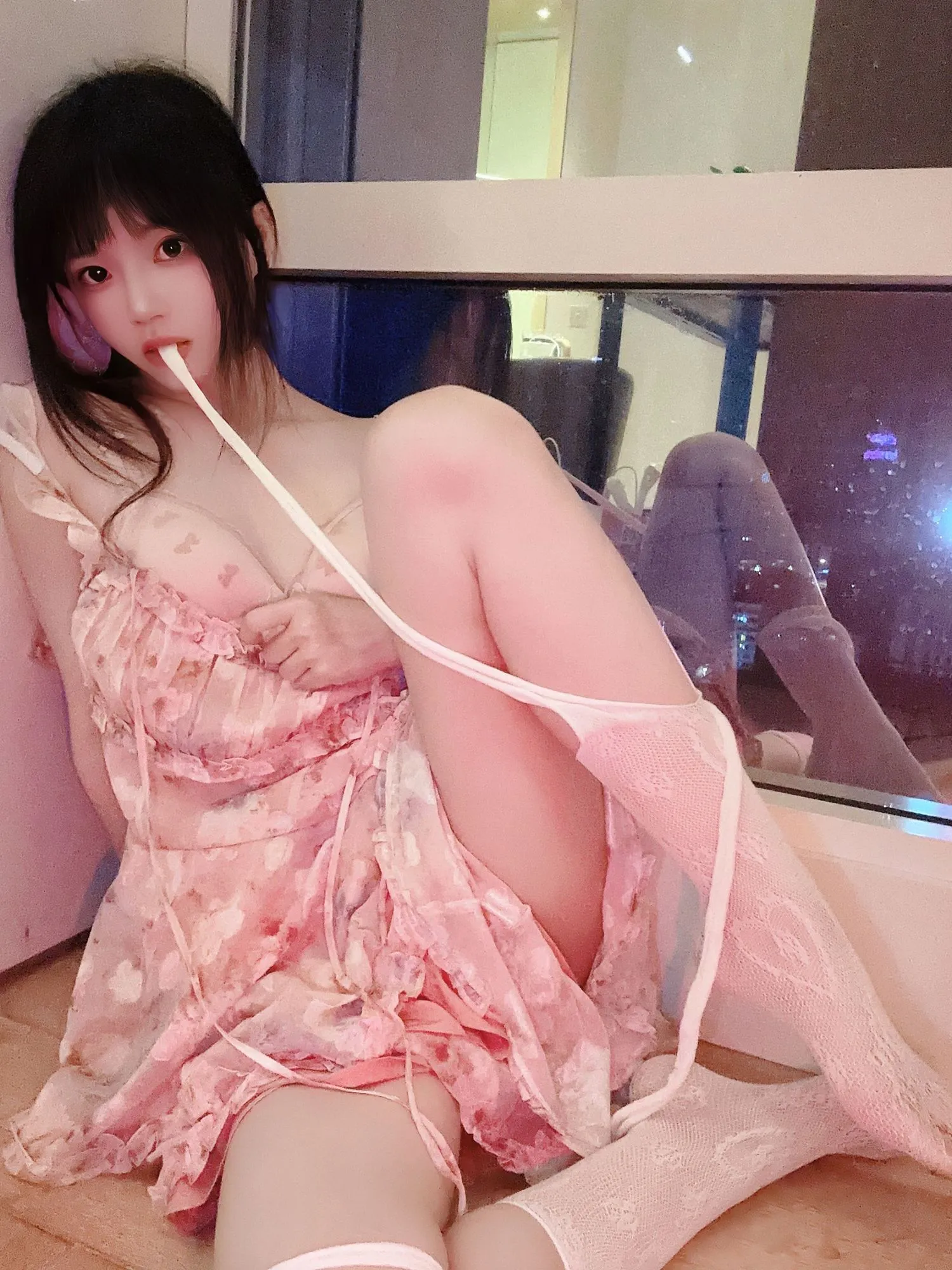 No.232 – 花束 自拍 [28P]-图妖社