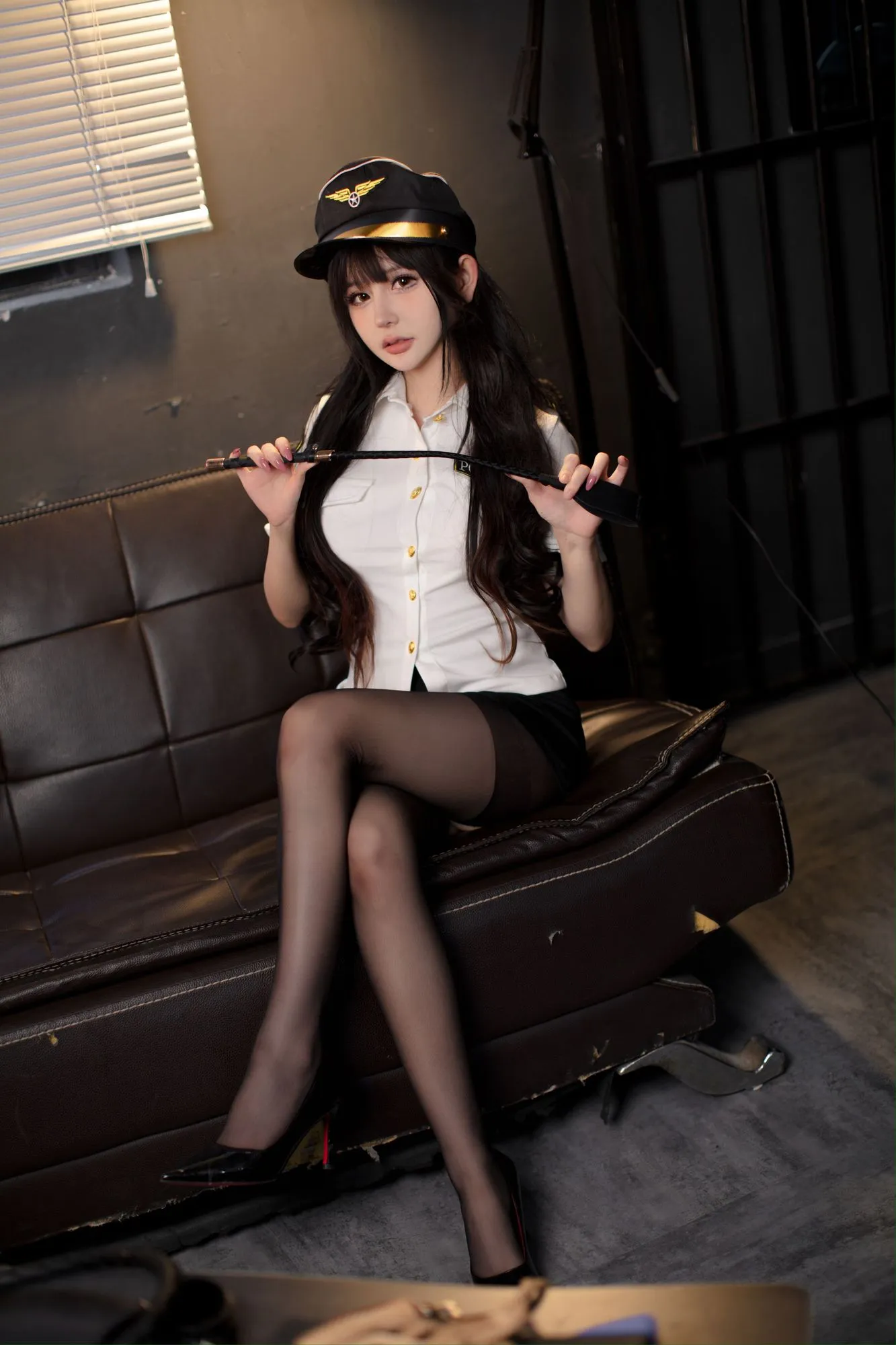 图片[2]-No.042 – 俘获女警 [81P]-coswz-cos王者