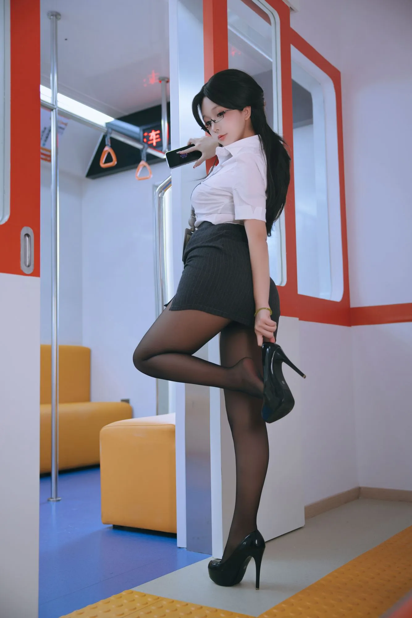 图片[2]-No.167 – 地铁OL [287P 8V]-coswz-cos王者
