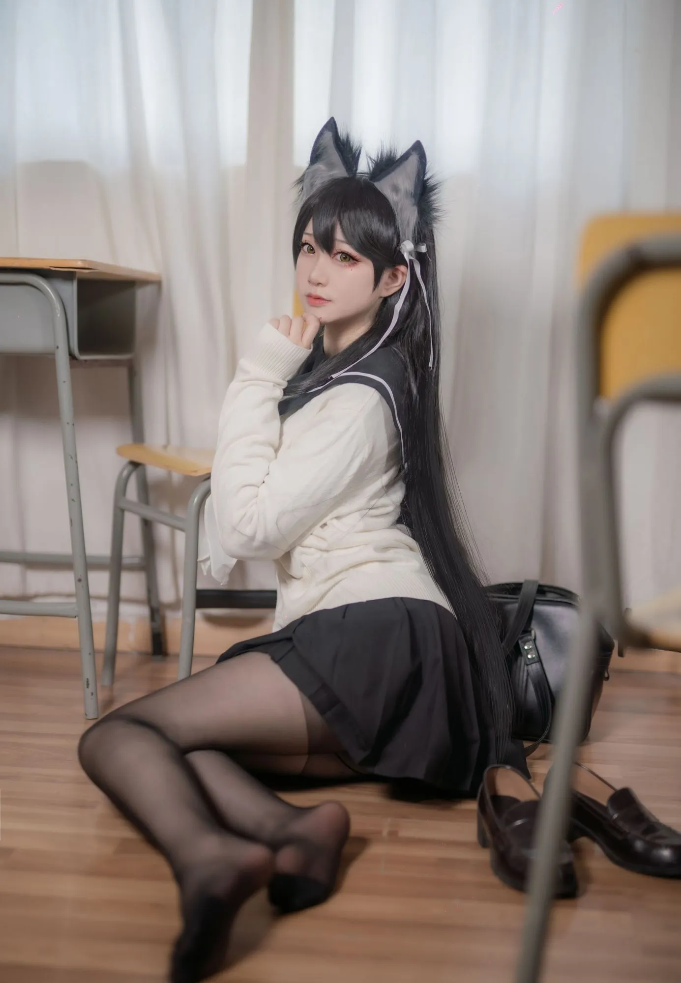 No.345 – 「Halo_酱」碧蓝航线 爱宕校服 [12P]-图妖社