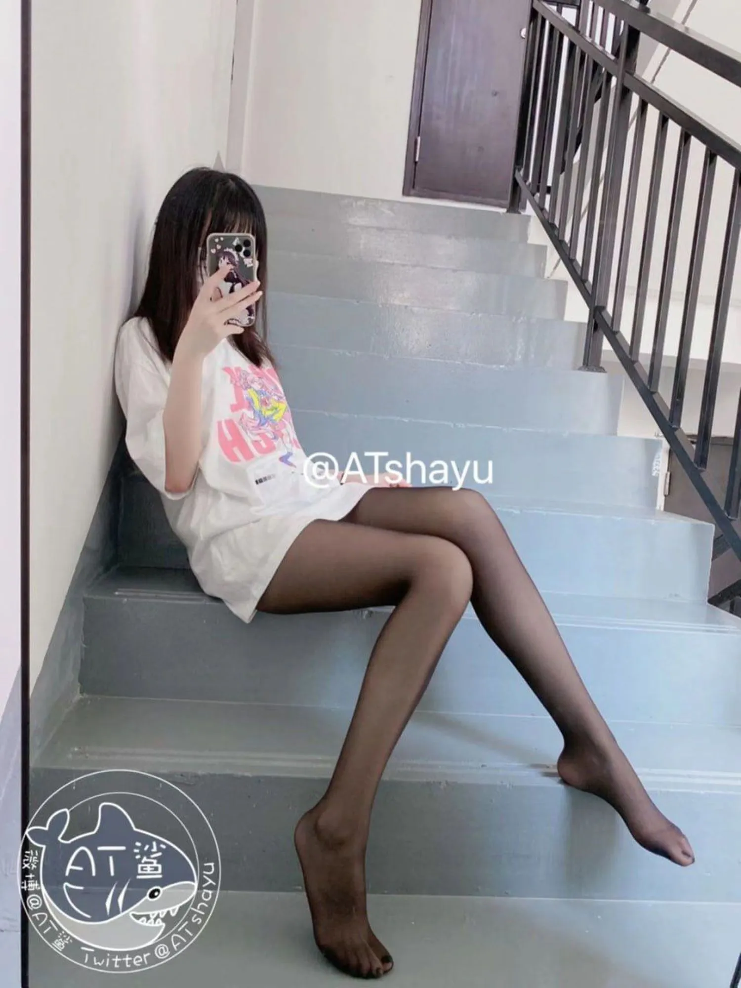 No.035 – 楼道里的黑丝 [44P]-图妖社
