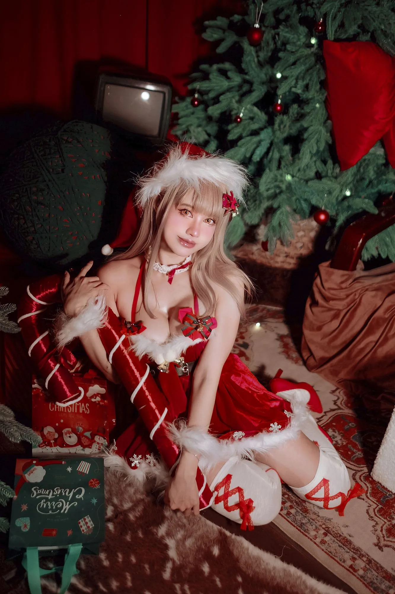 图片[2]-No.067 – NIKKE Emma Xmas [17P]-coswz-cos王者