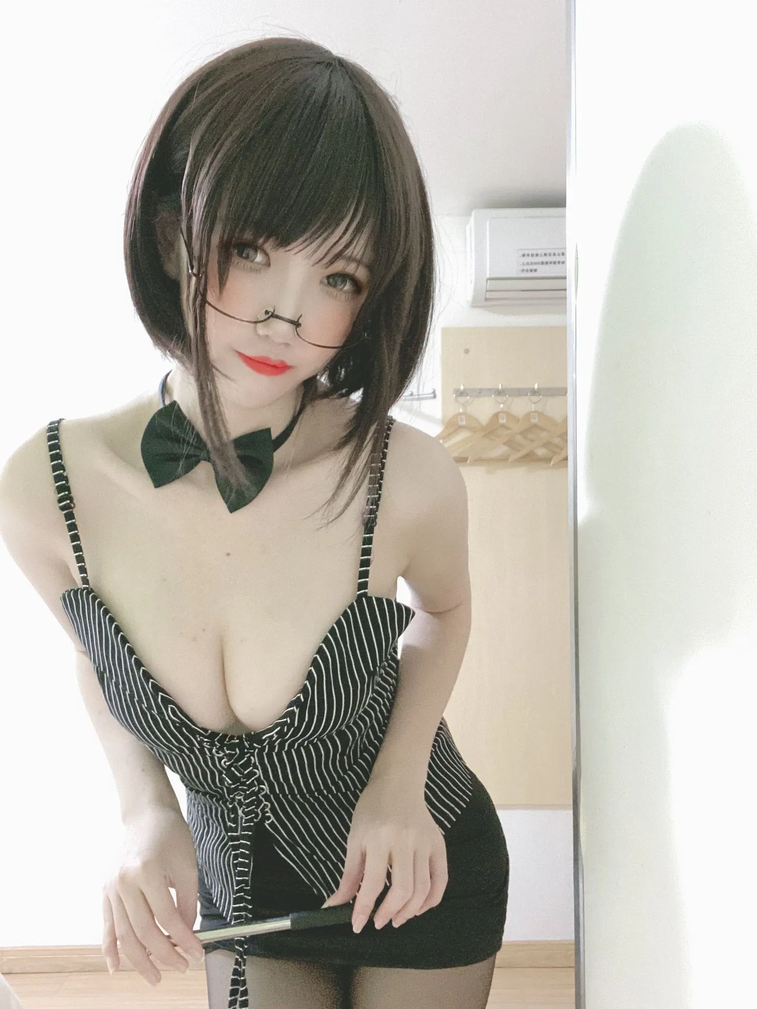 图片[3]-No.008 – 女教师 [6P]-coswz-cos王者