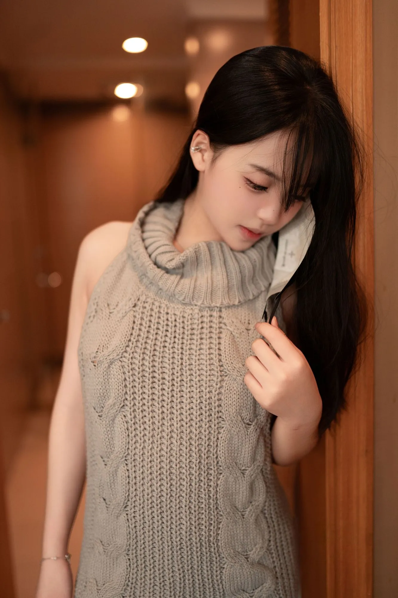 图片[2]-No.041 – 灰色毛衣 [85P]-coswz-cos王者
