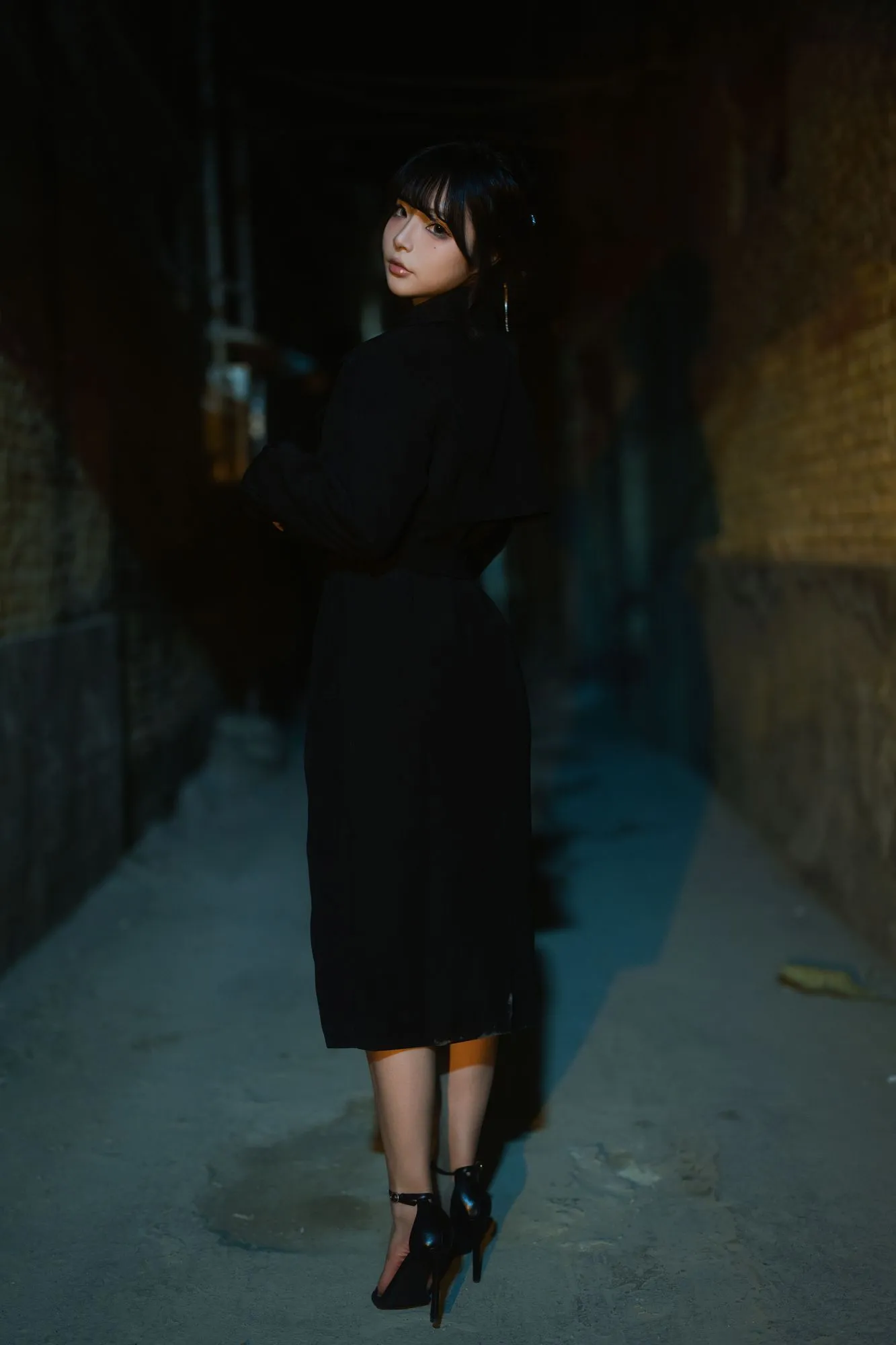 图片[2]-No.092 – 暗巷 [132P]-coswz-cos王者