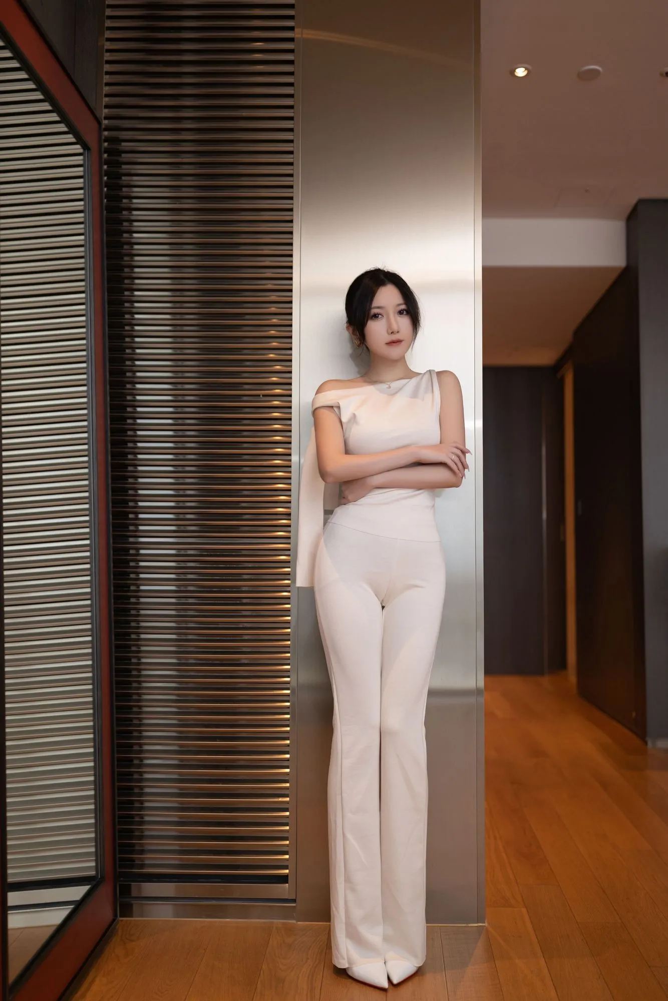 图片[2]-No.160 – 职场女人 [120P]-coswz-cos王者
