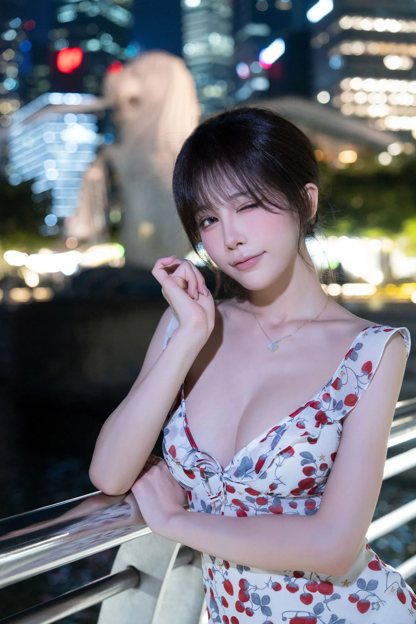 No.201 – [Patreon] 新加坡夜拍留恋 [12P]-图妖社